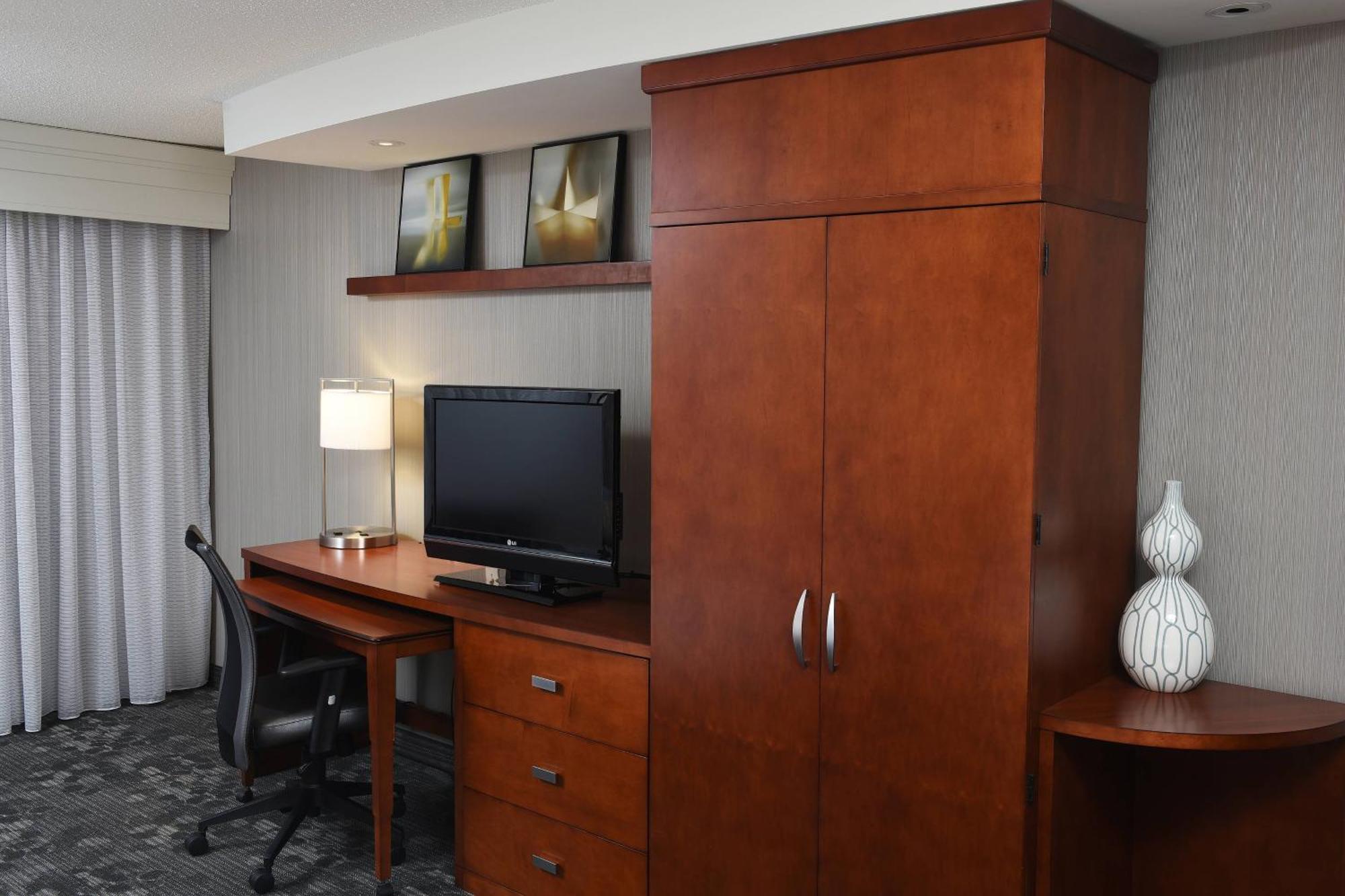Courtyard By Marriott Sioux Falls Dış mekan fotoğraf